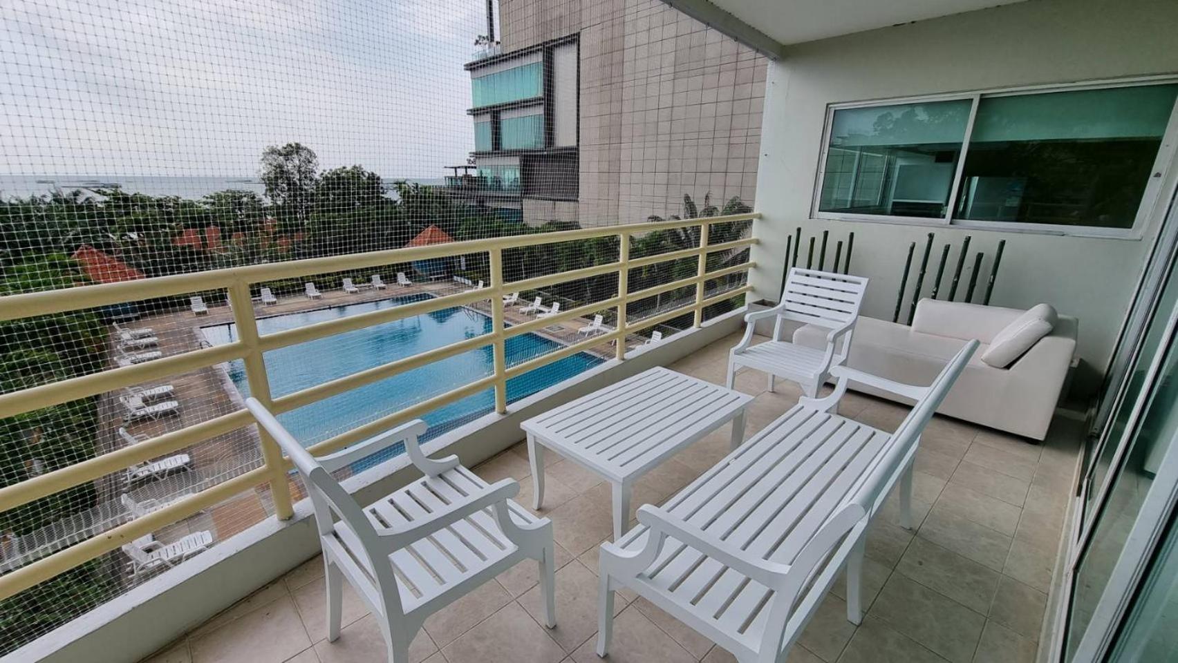 View Talay 6 By Cando Appartement Pattaya